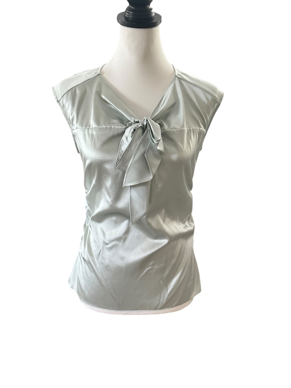Ann Taylor 4 Petite Seafoam Green Silk V Neck Sleeveless Tied Tank Top Blouse